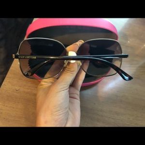 Juicy Couture Accessories - Juicy couture glasses Juicy Couture Accessories - Juicy couture glasses